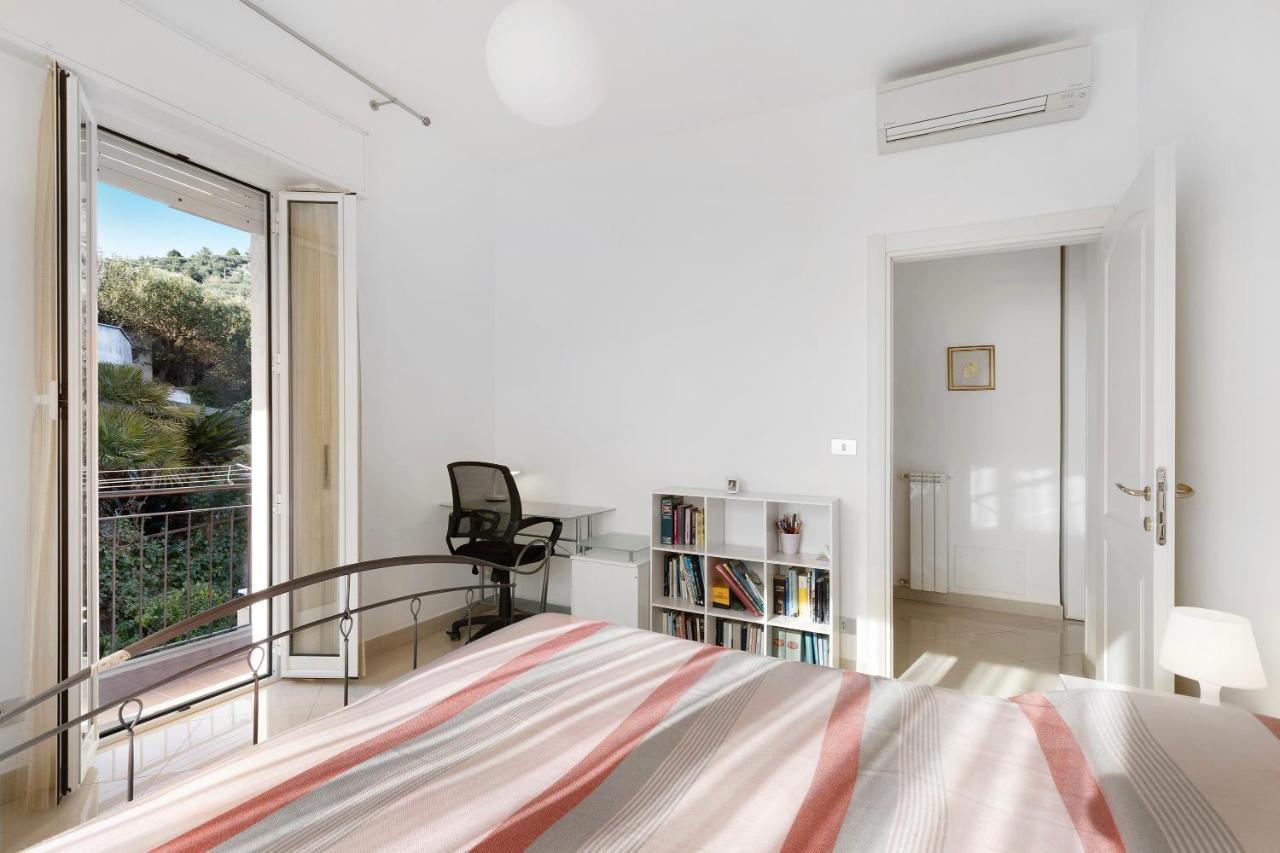 Attico Cielo E Mare Apartment Spotorno Exterior foto